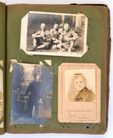 cca 1880-1940 Családi fotóalbum különféle fotókkal, köztük katonai és fotólapok is, különböző méretb...