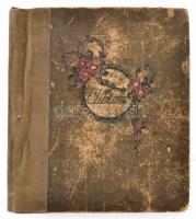 cca 1880-1940 Családi fotóalbum különféle fotókkal, köztük katonai és fotólapok is, különböző méretb...