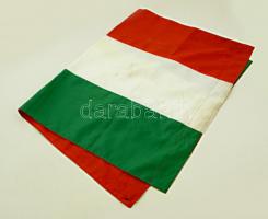 Magyar zászló, piszkos, 102x65 cm