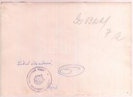 cca 1950 Magyar labdarúgó válogatott mérkőzése, Puskás Ferenc (1927-2006) kapura lövi a labdát, pecs...