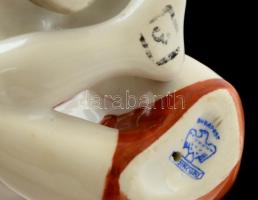 2 db Aquincumi figurális porcelán: cipőt fűző kisfiú + öltözködő kislány, kézzel festettek, jelzette...