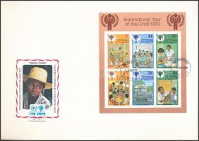 Nemzetközi Gyermekév sor + blokk 2 FDC International Children's Year set + block  2 FDC