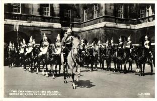 26 db főként RÉGI angol városképes képeslap / 26 mostly pre-1945 english townview postcards