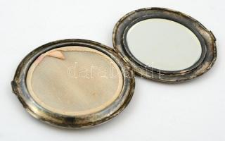 Ezüst (Ag.) púdertartó, fém betéttel, jelzett, vésett, d:7 cm, bruttó:63 g