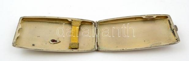 Ezüst (Ag.) névjegykártya tartó,  jelzett, gravírozott díszítéssel, 8×4,5 cm, nettó:48 g