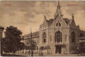 Nagyszalonta, Salonta; Városháza / town hall (EB)