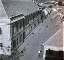 1960 Kecskeméti utcák, épületek, életképek, Medgyesi László (?-?) kecskeméti fotóművész hagyatékából...