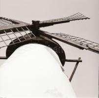 1980 Kiskundorozsmai szélmalomról készült 7 db szabadon felhasználható negatív, 6x6 cm