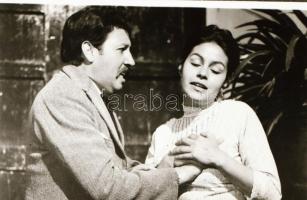 ,,Élő erők" című film állóképei, 15 db negatív, ezekről készültek a mozik előcsarnokában kiállí...