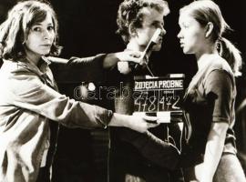 ,,Próbafelvétel" című film állóképei, 15 db negatív, ezekről készültek a mozik előcsarnokában k...