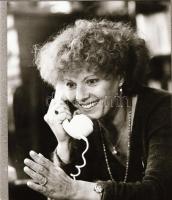 ,,Útközben" című film állóképei, 18 db negatív, ezekről készültek a mozik előcsarnokában kiállí...