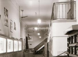 1973 Budapest, a DIADAL mozi külső-belső felvételei, 3 db szabadon felhasználható vintage negatív, 6...