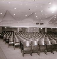 1973 Budapest, a VILÁGOSSÁG mozi külső-belső felvételei, 6 db szabadon felhasználható vintage negatí...