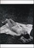 cca 1978 Magányos merengők, jelzés nélküli fotóművészeti alkotások, 2 db korabeli negatívról készült...