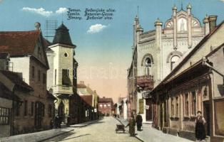 70 db főként RÉGI  külföldi városképes lap, vegyes minőségben / 60 mostly pre-1945 worldwide town-vi...