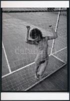 cca 1978 Sporthalászok hálójában ficánkolva, jelzés nélküli fotóművészeti alkotások, 3 db korabeli n...