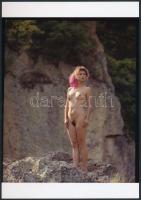 cca 1987 A sziklás hegyek úrnői, jelzés nélküli fotóművészeti alkotások, 2 db korabeli negatívról ké...