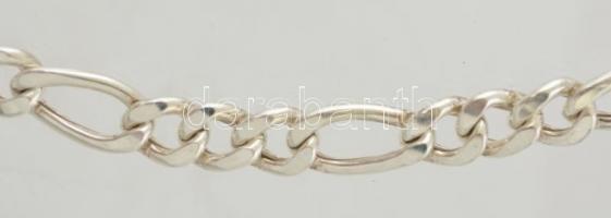 Ezüst(Ag) nagy szemű figaro nyaklánc, jelzett, h: 55 cm, nettó: 19,7 g