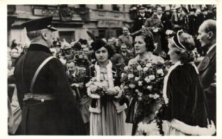 1938 Komárom, Komárno; bevonulás, Horthy Miklós / entry of the Hungarian troops, Horthy - 2 db képes...