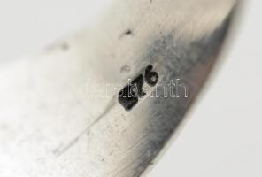 Ezüst(Ag) gyűrű féldrágakő berakással, jelzett, méret: 63, bruttó: 13,7 g