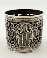 Távol-keleti motívumos ezüst(Ag) pohártartó hibátlan üvegbetéttel, jelzés nélkül, nettó: 106,9 g