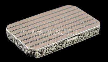 Ezüst(Ag) névjegykártyatartó, jelzett, 7,5x5x0,8 cm, nettó: 73,9 g