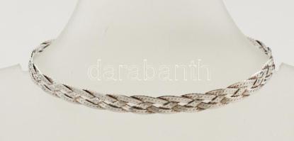 Ezüst(Ag) fonott karkötő, jelzett, h: 19 cm, nettó: 4,9 g