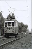 cca 1960 Budapest, Villamos tanuló vezető táblával, utólagos előhívás, 10x15 cm