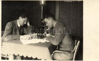 1929 Sakkozó magyar katonák / Chess playing Hungarian soldiers, photo