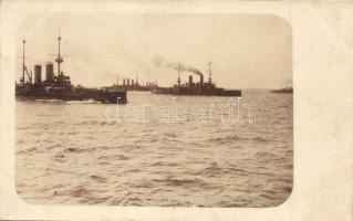 Osztrák-magyar hajóraj, köztük Radetzky- és Habsburg-osztályú csatahajók / Austro-Hungarian Navy sqadron with Radetzky and Habsburg class battleships, photo