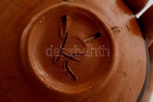 Ligeti Erika (1934-2004): Szentendre, kerámia tálka, jelzett, hibátlan, d: 11 cm