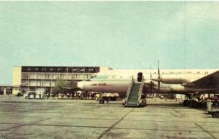 10 db MODERN főként külföldi repülős képeslap, repülőterek és légitársaságok / 10 modern mostly Euro...