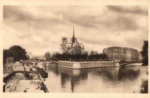 Paris, Notre Dame (from postcard booklet) (EK)