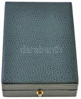 1996. "A Tiszti Szolgálati Jel II. fokozata" tűzzománcozott, aranyozott, ezüstözött tombak...