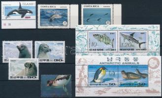 1993-2001 Tengeri állatok motívum 2 db sor + 2 db blokk + 2 db önálló érték 1993-2001 Sea animals 2 ...