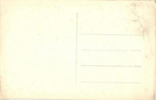 Késmárk, Kezmarok; utcakép a Katolikus templommal, bejárat a Könyvnyomdába / pohlad na katol. kostol...