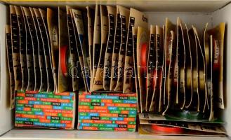 Több mint 50 tekercs nyomószalag Rotex és Dymo típusú készülékekhez