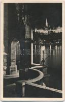 Budapest - 8 db főként RÉGI városképes képeslap, Budapest éjjeli kivilágításban / 8 mostly pre-1945 ...