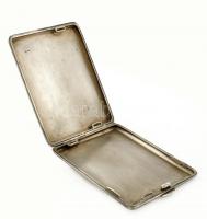 Ezüst(Ag) cigarettatárca, jelzett, 10x8 cm, nettó: 110,4 g