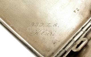 Ezüst(Ag) cigarettatárca, jelzett, 10x8 cm, nettó: 110,4 g