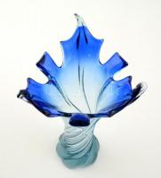 Dekoratív muránói fújt csavart váza, anyagában színezett, hibátlan, jelzés nélkül, m:28 cm