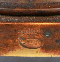 cca 1930 Kolchuginovoi szovjet réz szamovár, jelzett (Cvetmet), porcelán fogókkal, kopott, m: 45 cm ...