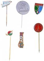 14db-os vegyes magyar és külföldi, gyeplabda és jéghoki tematikájú jelvény és kitűző, közte "Ma...