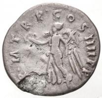Római Birodalom / Róma / Traianus 101-102. Denár Ag (2,86g) T:2,2- lapkahiba a hátoldalán
Roman Emp...