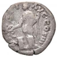 Római Birodalom / Róma / Marcus Aurelius 169-170. Denár Ag (2,7g) T:2-,3
Roman Empire / Rome / Marc...