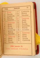 1952 Előjegyző zsebnaptár, mini, egészvászonkötésben
