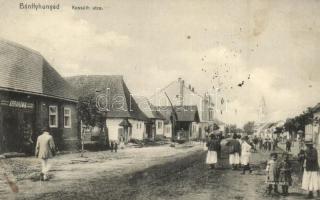 Bánffyhunyad, Huedin; Kossuth utca, Ábrahám M. üzlete és saját kiadása / street, shop (fl)