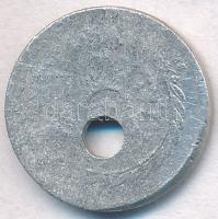 1950. 2f Al furat nem középpontos T:2,3-
Adamo F1.1