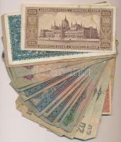 Vegyes 30db-os bankjegy gyűjtemény a korona-pengő időszakból, közte 4db 1944. "A Vöröshadsereg ...