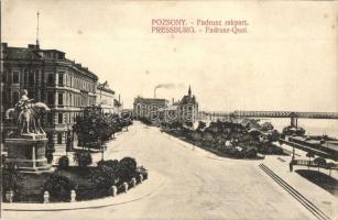 Pozsony, Pressburg, Bratislava; Fadrusz rakpart, Mária Terézia szobor, híd / quay, statue, bridge (EK)